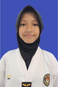 AURELIA LUBNA AZIZAH